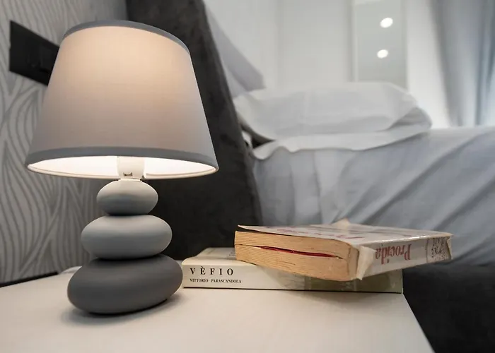 La Dolce Vita Rooms
